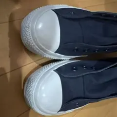 Converse スニーカー