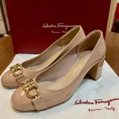フェラガモ SalvatoreFerragamo GARDA パンプス
