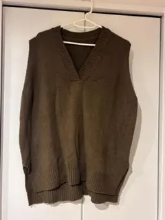 Item thumbnail for item 33a35d8c-0a43-4c97-a9d8-ab00fc74cd75