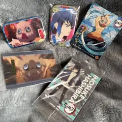 嘴平伊之助 鬼滅の刃 カード ステッカー 缶バッジ まとめ売り 5点セット