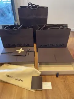 LOUIS VUITTON ギフトボックス箱&ショッピングバッグ