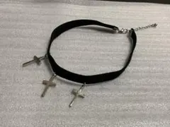 3連 クロス 十字架 チョーカー