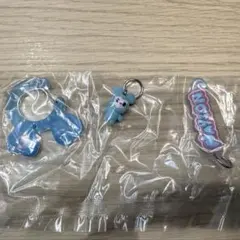 TWICE LOVELYS アクリルカラビナフロッキーマスコット