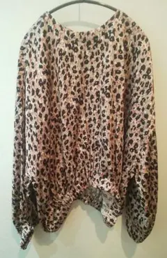 【美品】ZARA レオパードブラウス