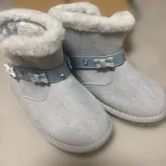 メゾピアノ　水色　ファーブーツ