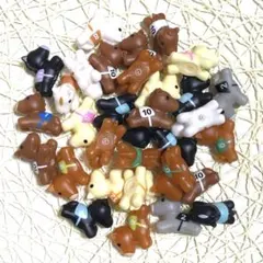 【匿名配送】　馬　ウマ　フィギュア　32個セット　大量　まとめ売り