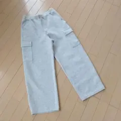 150cm UNIQLOスウェットワイドパンツのサムネイル