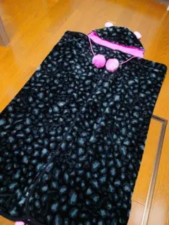 USJ購入　ピンクパンサー　フード付き　着る毛布　ユニバ　美品のサムネイル