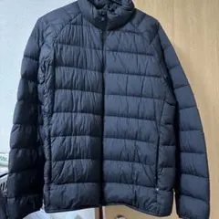 UNIQLO ULTRA LIGHT DOWN ブラックジャケット