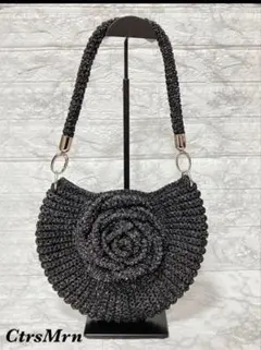 Item thumbnail for item c7e6a8f0-7f8d-401c-8b49-ad65efeb8f3a