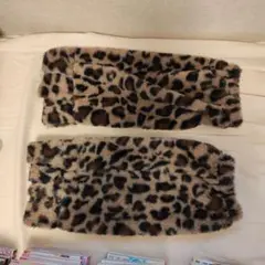 ヒョウ柄ファーレッグウォーマー2点セット