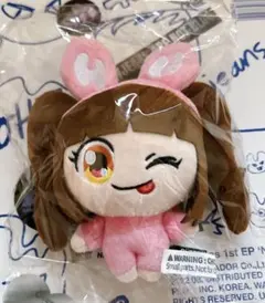 newjeans×MURAKAMIぬいぐるみキーリングハニ NewJeans x MURAKAMI ぬいぐるみキーリング ハニ HANNI new