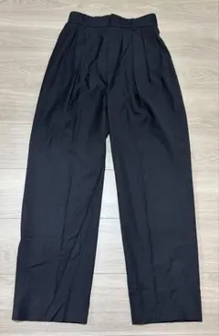 タック スラックス