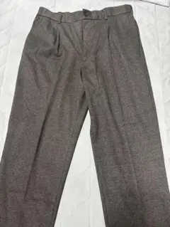 UNIQLO ブラウン チェック柄 スラックス