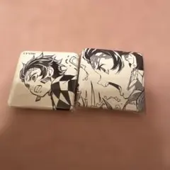 鬼滅の刃 ダイニング 台本表紙缶バッジ 炭治郎 善逸 3個セット - メルカリ