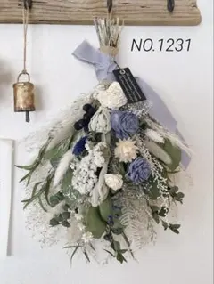 ドライフラワースワッグ❁⃘*.゜BLUEWhite❁⃘*.゜ウインター【37㎝】