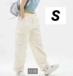 GU パラシュートカーゴパンツ ナチュラルカラー　Sサイズ