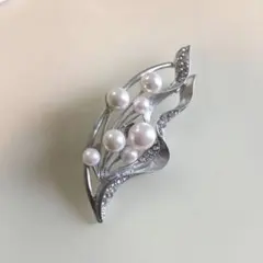 フェイクパールブローチNo.123
