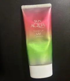 スキンアクア トーンアップUVエッセンス ハピネスオーラ ローズのサムネイル