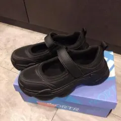 KORTR ブラック スニーカー マジックテープ付き