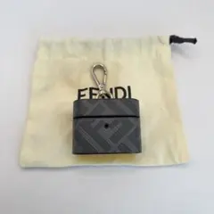 2026年最新】Fendi イヤホンケースの人気アイテム - メルカリ