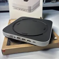 【美品】Satechi Mac Mini M1 M2用ドッキングステーションのサムネイル