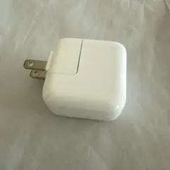 Apple 12W USB タイプA 電源アダプタ　12w 純正　充電器