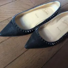 Christian Louboutin ブラック フラットパンプス