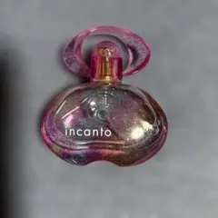 Salvatore Ferragamo incanto 香水 本体のサムネイル