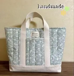 Item thumbnail for item 77c53b3f-c9f6-420f-9cc8-e2287666d802