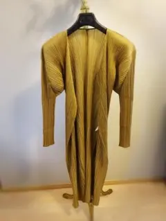 ISSEY MIYAKE プリーツプリーツ　カーディガン　ジャケットのサムネイル