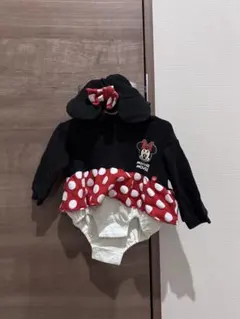 ミニーマウス フード付きロンパース　BABY DOLL