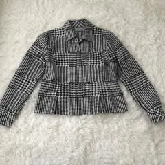 【美品】レリアン Leilian 長袖シャツ L 黒×白 総柄 裾ゆったりのサムネイル