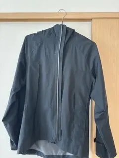 UNIQLO ユニクロ ブロックテックパーカー