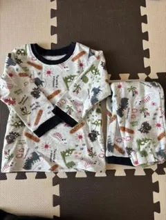 キッズ　☆パジャマ　95