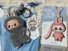 PIN FOR LOVE ラブブ W