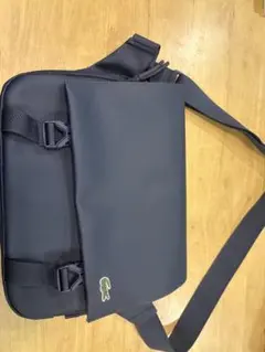 ラコステ　ショルダーバッグ