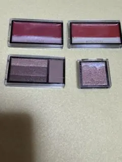 マキアージュ　カスタマイズ商品 アイパレット、チーク　4点セット