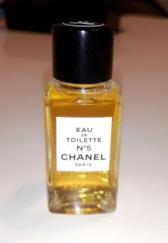 2026年最新】chanel No5 19mlの人気アイテム - メルカリ