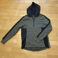 Under Armour フード付きパーカー Ｌ