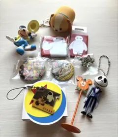 ディズニー キャラクター ストラップ 缶バッジ　他　まとめ売り