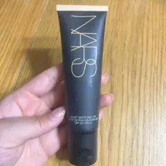 NARS ベルベットマットスキンティントのサムネイル