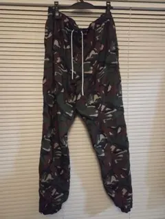 入手困難/美品】ballaholic 迷彩 トラックパンツ XXL - メルカリ