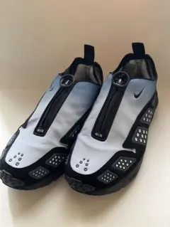 Item thumbnail for item 4e1c0925-21d4-461d-85ac-46a8b73b5981