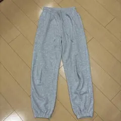 ユニクロ　スウェットパンツ　グレー　S