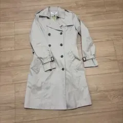 ナチュラルビューティーベーシック トレンチコート