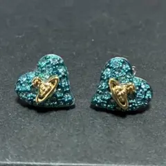 ピアス vivienne westwood