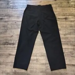 ユニクロ　感動イージーライトパンツ