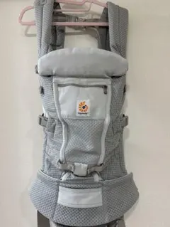 Ergobaby 抱っこ紐 メッシュ グレー - メルカリ