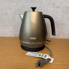 DeLonghi 電気ケトル KBI1200J-BZのサムネイル